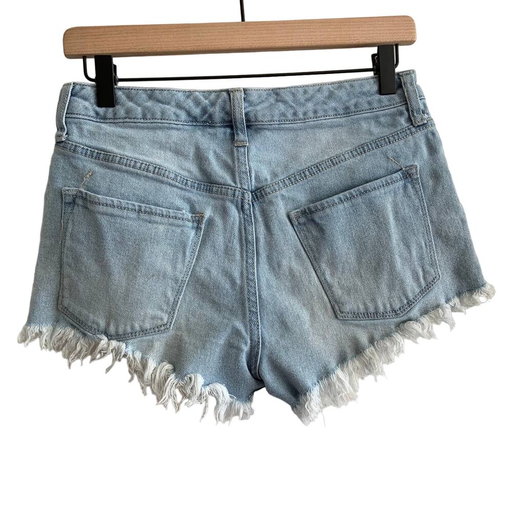 Mossimo Size 4/27 High Rise Embroidered Shorts - Picture 2 of 9